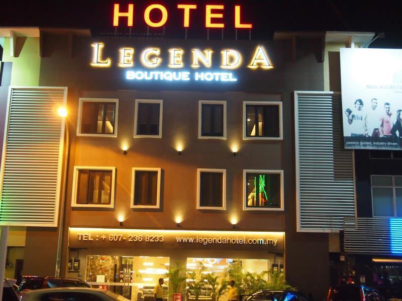 Chariton Hotel Nusa Bestari جوهر بهرو المظهر الخارجي الصورة